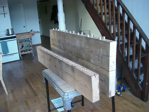 Construirea unei mese din lemn acasa