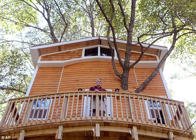 casa din copac the ultimate treehouse 5