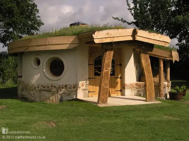 case ecologice construite din lut Natural cob houses 13