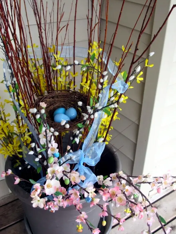 decoratiuni de paste in gradina Outdoor Easter decorations 15
