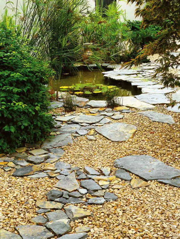 amenajarea gradinii cu pietris Pebble garden decoration ideas 19