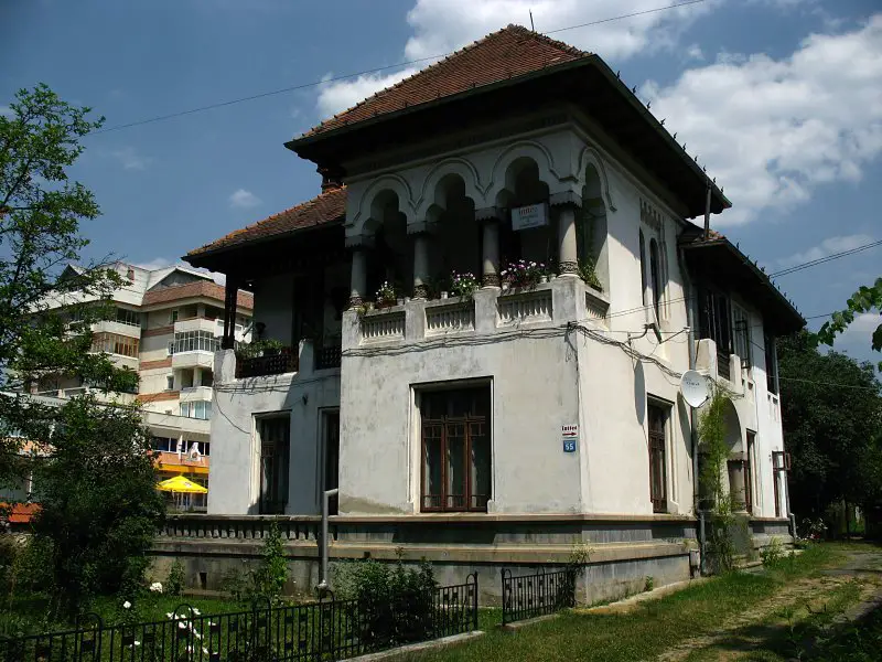 the Brancovenesc style in Romania