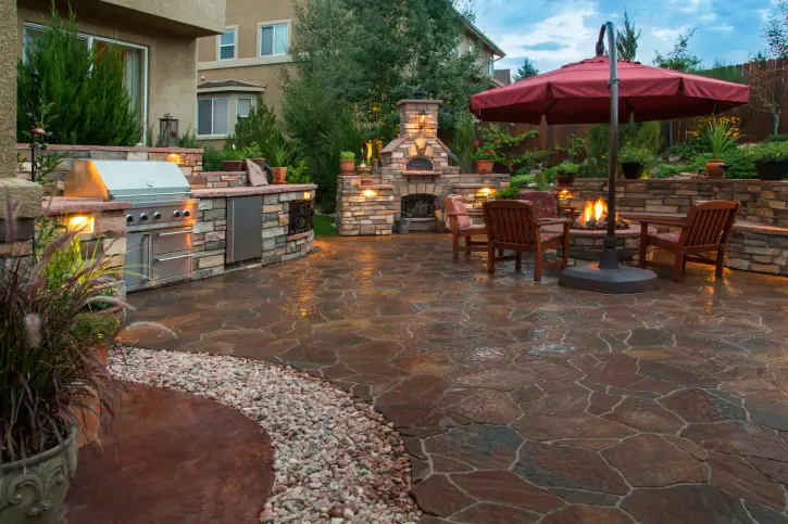 Rustic outdoor kitchen designs are functional