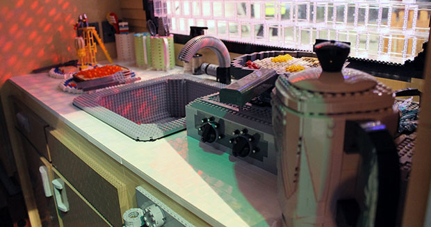 Lego brick caravan a record