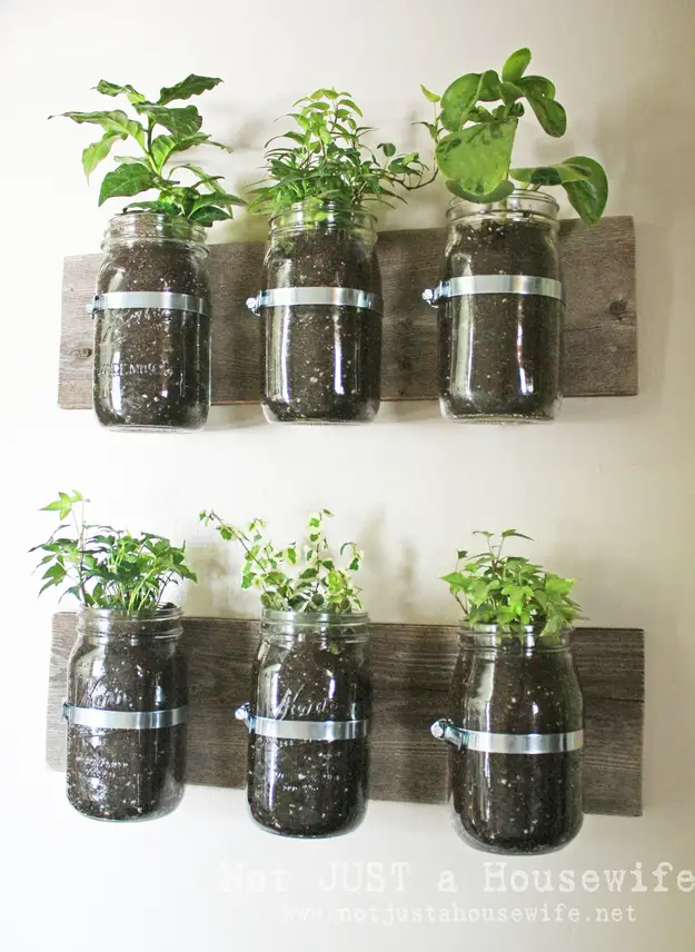 What to do with a mason jar at home