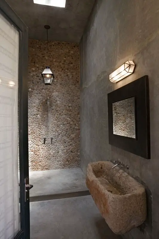 bai decorate cu piatra stone bathroom ideas 11