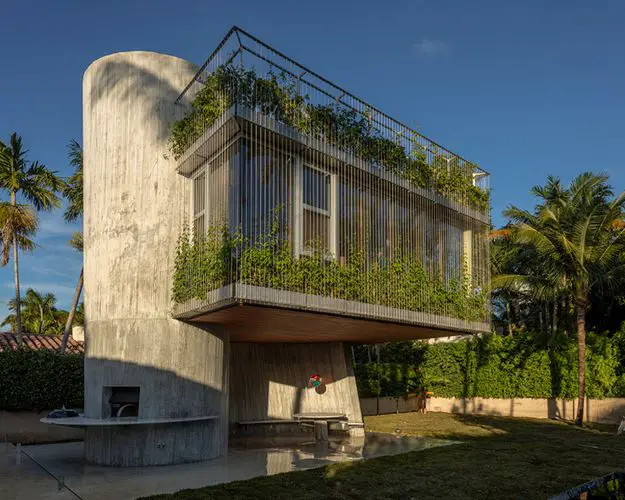 Contemporary design in Florida