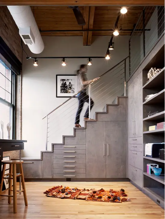 utilizarea spatiului de sub scari under stairs storage ideas 12