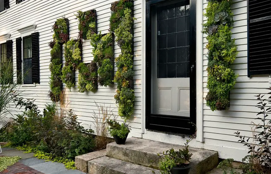 Outdoor wall decorations at home