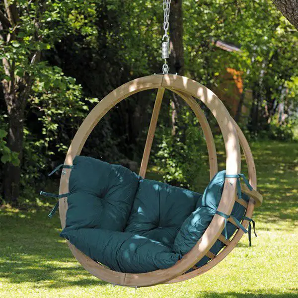Wooden garden swing ideas for all