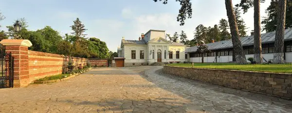 the most beautiful manors in Romania
