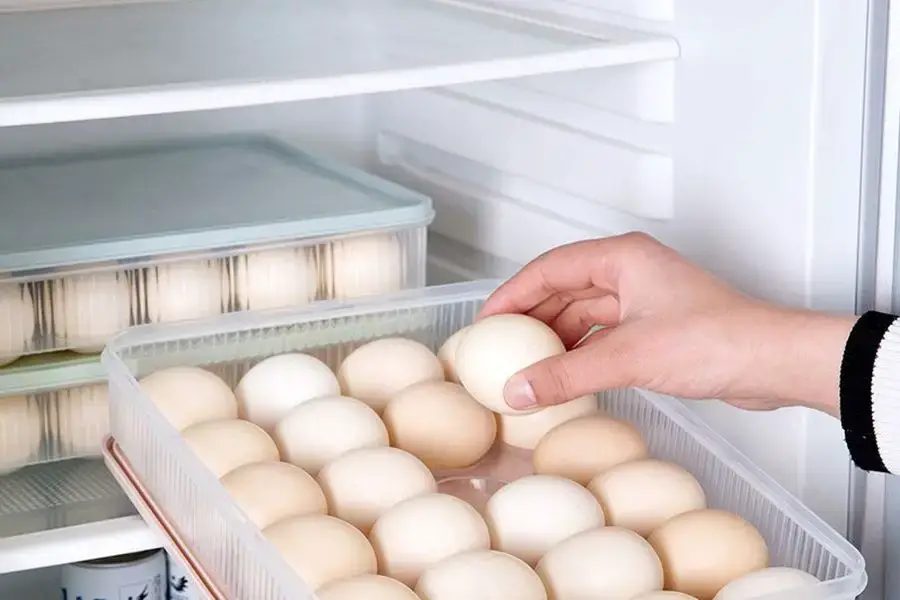 excuse twelve Spoil De ce nu trebuie sa pastram ouale in locul special amenajat in usa  frigiderului